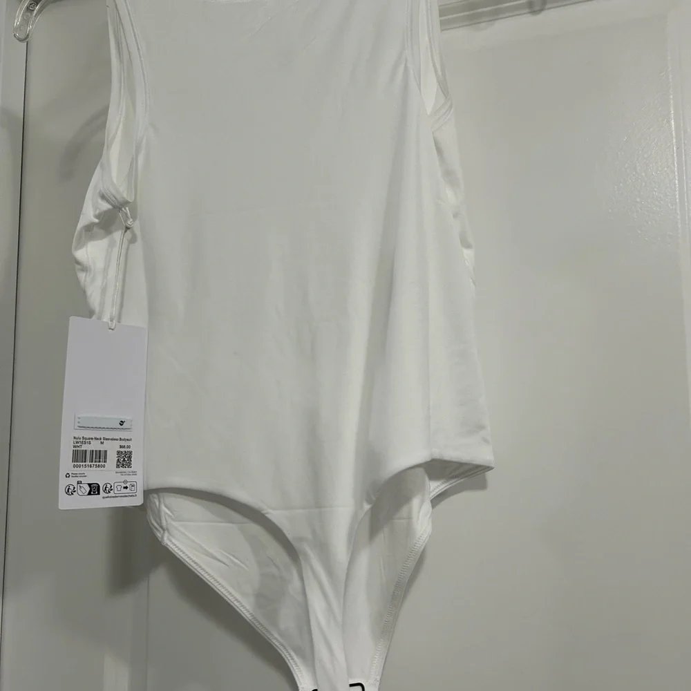 White Women's‎ Nulu Square Neck Sleeveless Bodysuit Size M